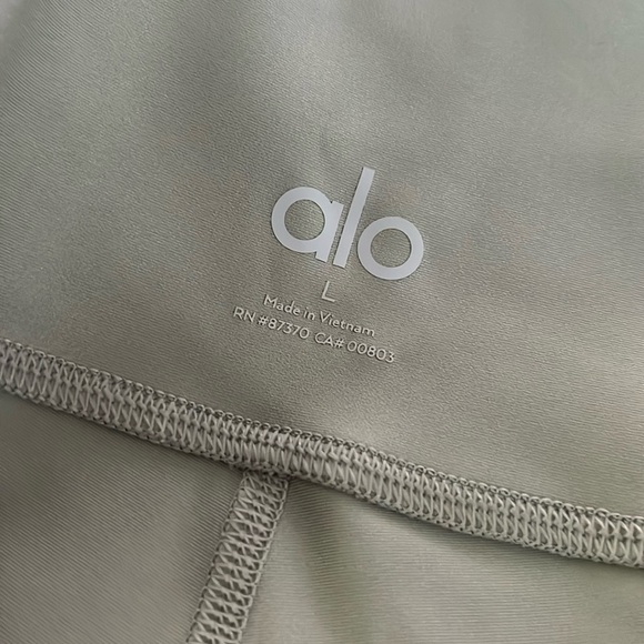 ALO Yoga High Waist Airlift Full Length Leggings Limestone Green - Picture 4 of 7